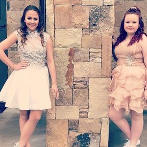 Meet your Posher, Alexis